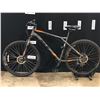 Image 1 : BLACK GT AGGRESSOR 21 SPEED FRONT SUSPENSION MOUNTAIN BIKE WITH FRONT AND REAR DISC BRAKES, LARGE