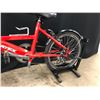 Image 2 : RED AND GREY GIATEX 8 SPEED COLLAPSIBLE BIKE, WORKING CONDITION BUT MAINTENANCE NEEDED, SOME LOOSE