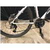 Image 4 : BLACK AND GREY ROCKY MOUNTAIN SOUL 24 SPEED FRONT SUSPENSION MOUNTAIN BIKE WITH FRONT AND REAR DISC