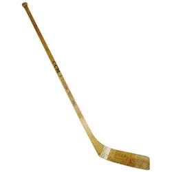 1968-69 Larry Mickey Game Used Stick Signed by Horton