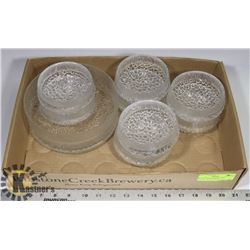 SET OF CRYSTAL BOWL AND SERVER - HOUSEHOLD