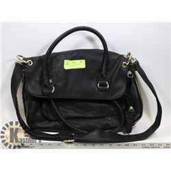GENTLY USED STEVE MADDEN PURSE, BLACK WITH