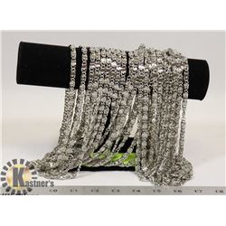 NEW A LOT OF 28 NECKLACES