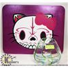 Image 1 : LARGE HELLO KITTY ART PIECE AND GLASS VASE/BOWL