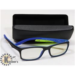 TRUE BLUE SUNGLASSES IN A CASE