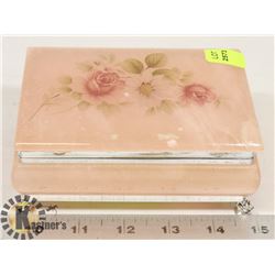 HAND PAINTED ITALIAN ALABASTER TRINKET BOX