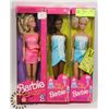 Image 1 : LOT OF 3 BARBIES