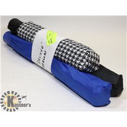 3 PACK OF ADULT SIZE UMBRELLAS