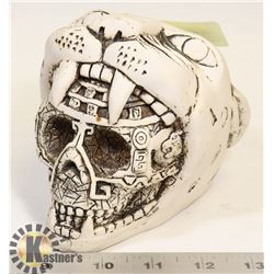 TIGER WITH SUGAR SKULL IN THE MOUTH ORNAMENT