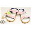Image 1 : KIDS SANDALS SIZE 9