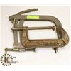 Image 1 : PAIR OF EXTRA STRONG METAL CLAMPS