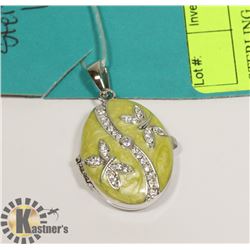 STERLING SILVER 925 GREEN ENAMEL LOCKET
