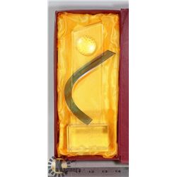 CRYSTAL GOLF DISPLAY