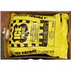 Image 1 : 4 JUGS AND 1 BAG OF ICE MELT
