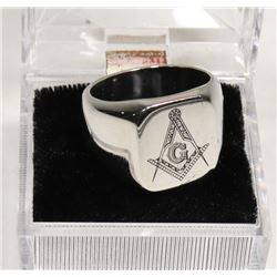 MASONIC ETCHED SYMBOL RING SIZE 13