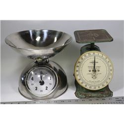 2 OLD KITCHEN SCALES LFC UNIVERSAL USA
