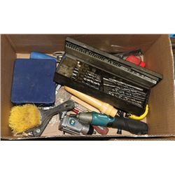 ASSORTED HAND TOOL LOT