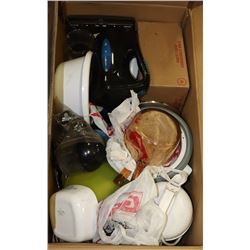 ESTATE KITCHEN LOT: INCLUDES UTENSILS, COOKWARE