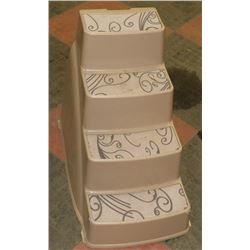 PET STAIRS W/ 4 STEPS TOTAL 19" IN HEIGHT