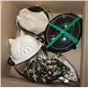 Image 1 : POTS, FRYING PAN, COLANDER, SLOW-COOKER & MORE