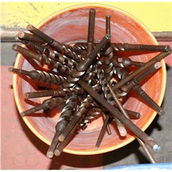 PAIL OF 25 VARIOUS SIZED AUGER BITS