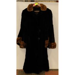 EASTERN SEAL DIED RABBIT FUR JACKET SIZE UNKNOWN