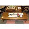 Image 1 : VINTAGE WOOD 3 PC COFFEE TABLE SET. FURNITURE
