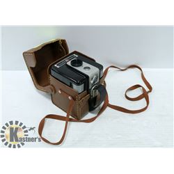 VINTAGE KODAK BROWNIE CAMERA WITH CASE