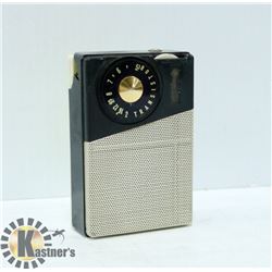 1960S BOYS POCKET RADIO