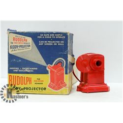 1940S CHILDRENS TOY PROJECTOR WITH SLIDES IN BOX