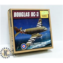 DOUGLAS DC3 DIECAST METAL MODE AIRPLANE
