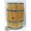 Image 1 : COUNYRY STORE DISPLAY BARREL