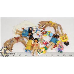 LOT OF 12  GEOBRA PLUS 1970'S COWBOYS / INDIANS