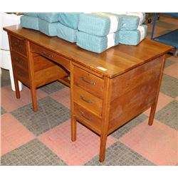 SOLID WOOD DESK 52" X 30 X 30