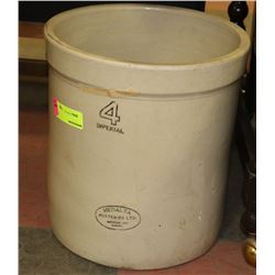 VINTAGE MEDALTA 4 GALLON CROCK