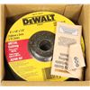 Image 1 : 10 DEWALT 6" X 1/8" X 7/8" METAL CUTTING WHEELS