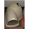 Image 1 : INDIGO IGLOO DOG HOUSE 24 X 31 X 24