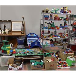 XL LOT OF FISHER PRICE/MOBILE/ETC TOY TRAIN