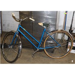 VINTAGE CRUISER BIKE