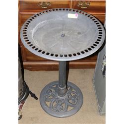 PLASTIC BIRD BATH STANDS 3 TO 4 FEET TALL