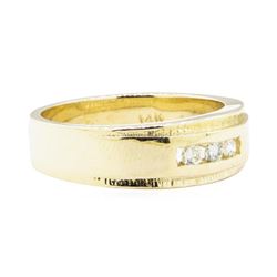 0.17 ctw Diamond Ring - 14KT Yellow Gold