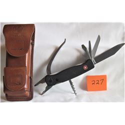 WENGER- SWISS KNIFE & CASE