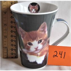 CAT MUG - FINE BONE CHINA