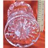 Image 2 : 7 1/2" PEDISTAL BASE CRYSTAL VASE
