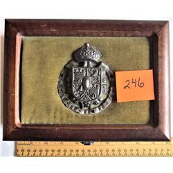 VINTAGE DISPLAY BOX - PEWTER ON TOP - 1940'S MADE IN JAPAN