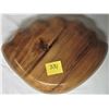 Image 3 : LARGE "SHELL" SHAPED WOODEN BOWL