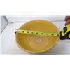 Image 2 : MEDALTA BOWL - YELLOW SIZE 6