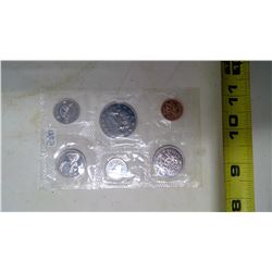 1975 CANADA COLLECTOR SET PENNY TO ONE DOLLAR COINS