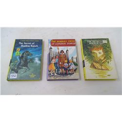 LOT OF CHILDREN'S BOOKS