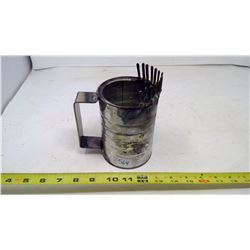 HOMEMADE BERRY PICKER